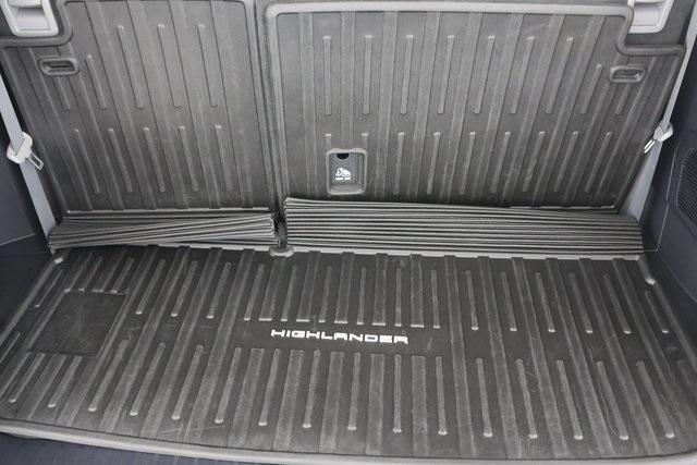 used 2021 Toyota Highlander car, priced at $30,300