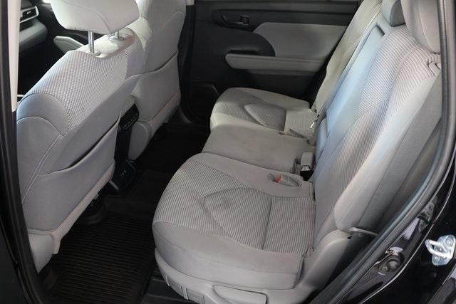 used 2021 Toyota Highlander car, priced at $30,300