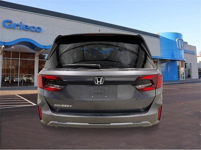 new 2026 Honda Odyssey car, priced at $44,290
