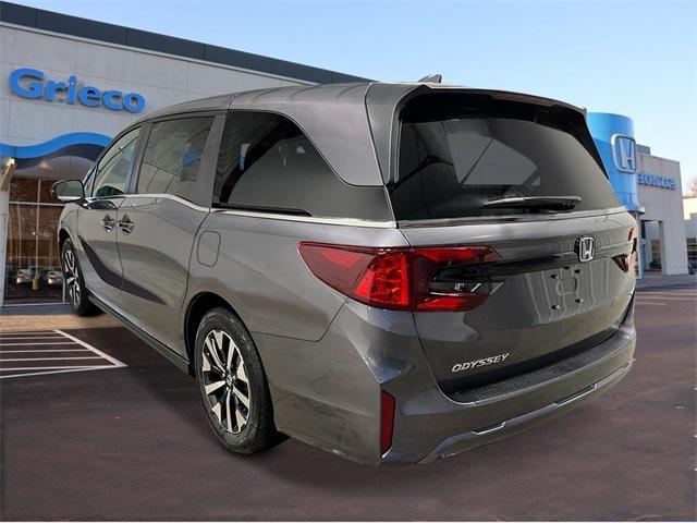 new 2026 Honda Odyssey car, priced at $44,290