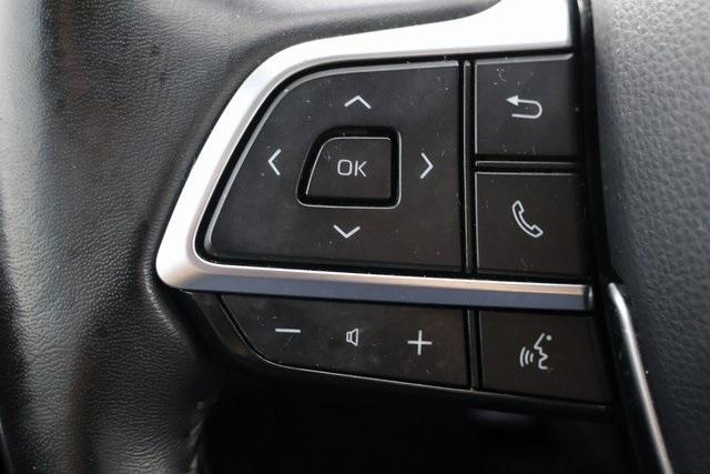 used 2021 Toyota Highlander car, priced at $32,801