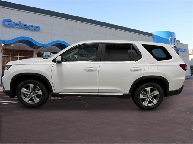 new 2025 Honda Pilot car, priced at $46,050