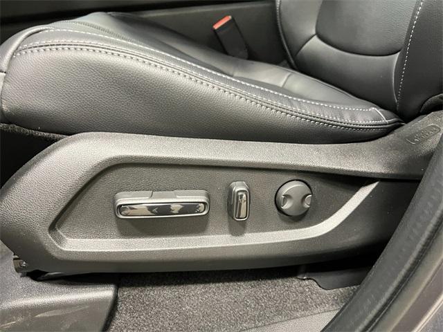 new 2025 Honda Pilot car, priced at $46,050