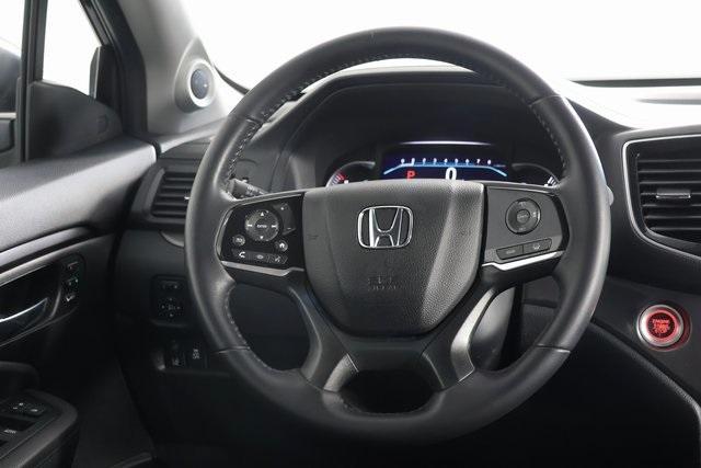 used 2022 Honda Pilot car, priced at $32,000