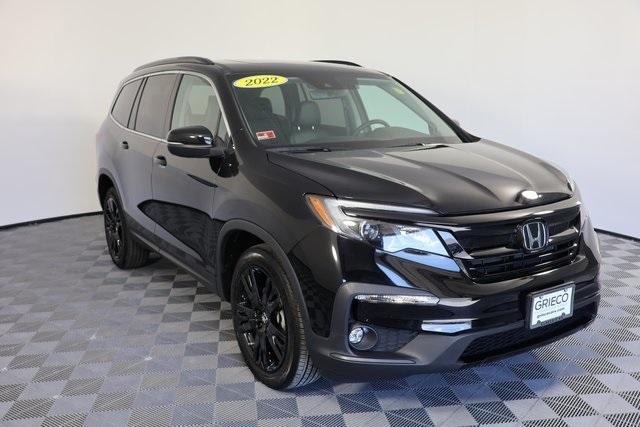 used 2022 Honda Pilot car, priced at $32,000