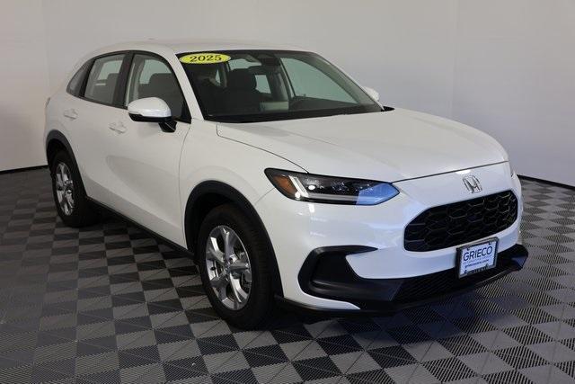 used 2025 Honda HR-V car, priced at $27,999