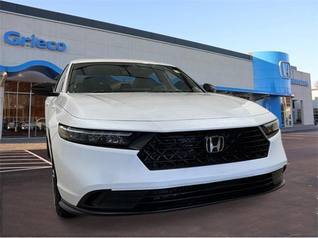 new 2025 Honda Accord Hybrid car, priced at $35,305