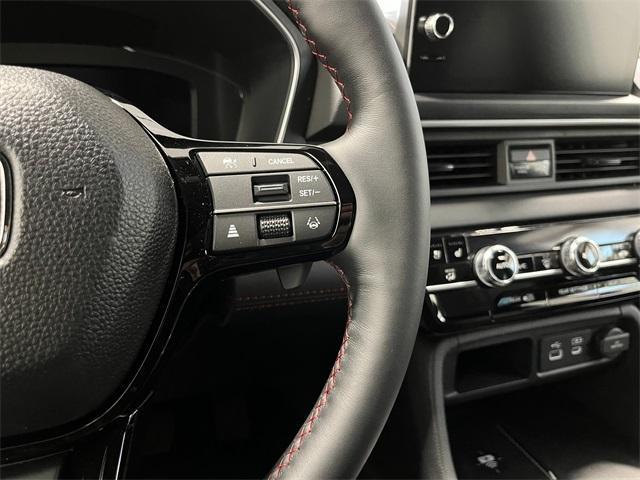 new 2025 Honda Pilot car, priced at $55,760