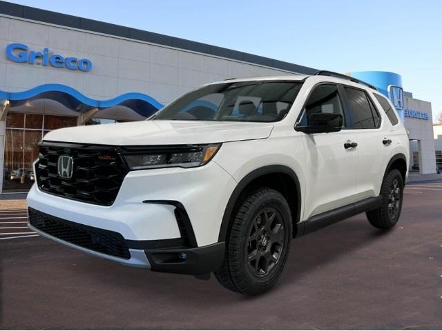new 2025 Honda Pilot car, priced at $51,350