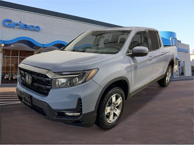 new 2025 Honda Ridgeline car, priced at $43,385