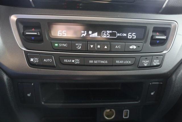 used 2022 Honda Pilot car, priced at $24,888