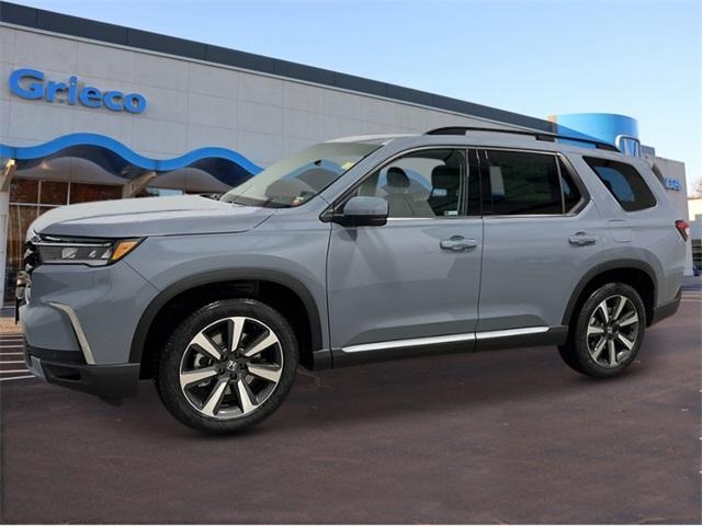 new 2025 Honda Pilot car, priced at $51,505
