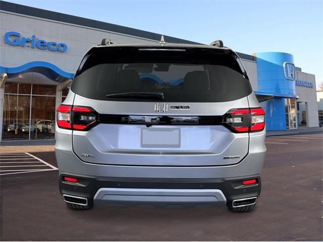 new 2025 Honda Pilot car, priced at $51,495