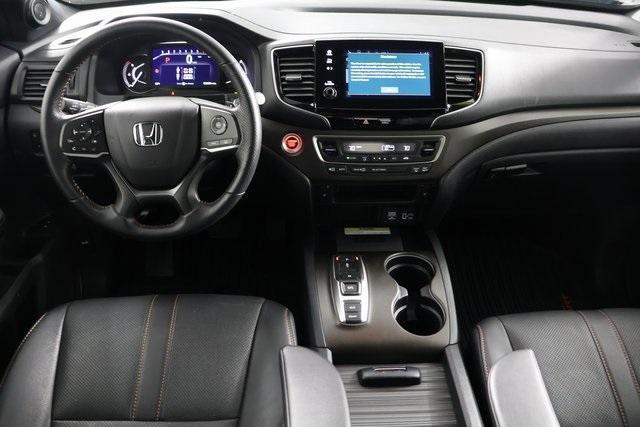 used 2022 Honda Passport car, priced at $28,200
