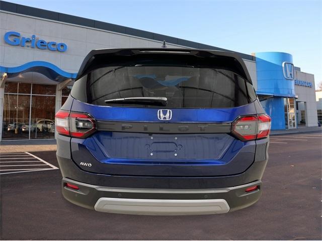 new 2025 Honda Pilot car, priced at $47,050