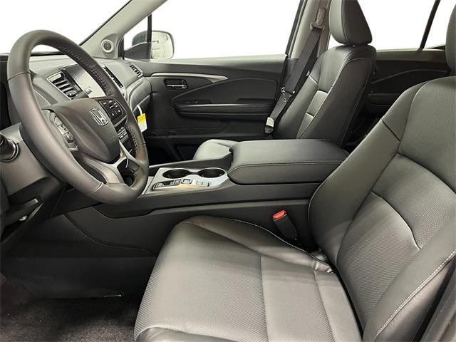 new 2025 Honda Ridgeline car, priced at $45,365