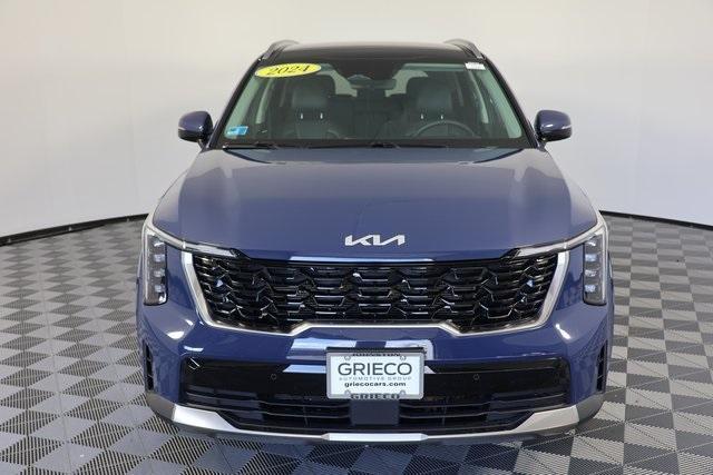 used 2024 Kia Sorento car, priced at $29,468