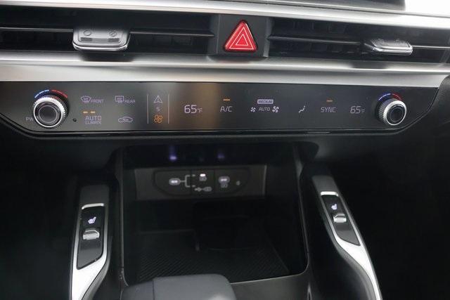 used 2024 Kia Sorento car, priced at $29,468