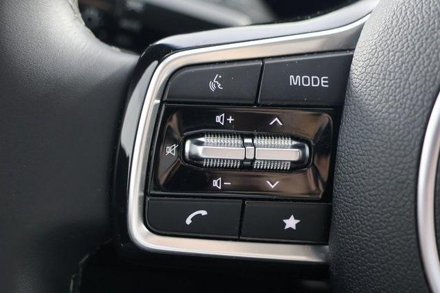 used 2024 Kia Sorento car, priced at $29,468