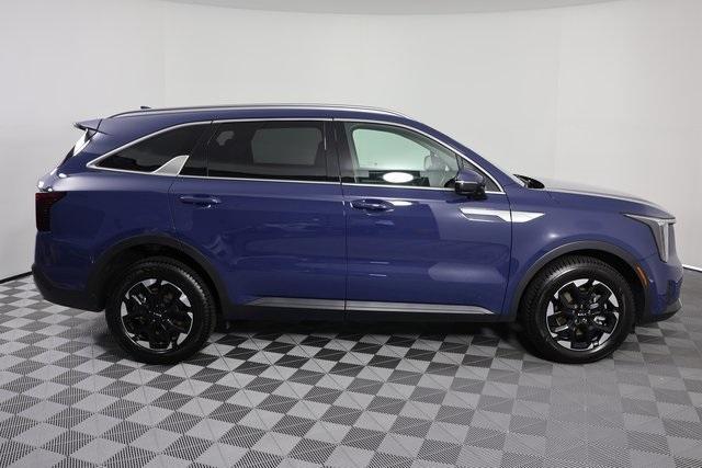 used 2024 Kia Sorento car, priced at $29,468
