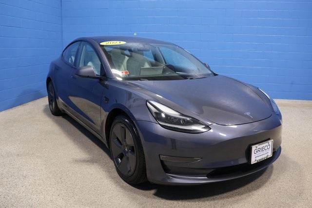 used 2021 Tesla Model 3 car, priced at $28,400