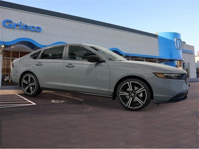 new 2025 Honda Accord Hybrid car, priced at $35,305