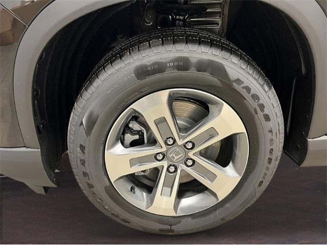 new 2025 Honda Pilot car, priced at $46,325