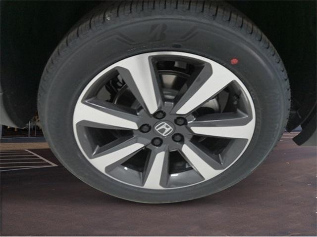 new 2025 Honda Pilot car, priced at $52,040