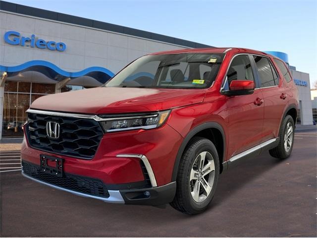 new 2025 Honda Pilot car, priced at $48,180