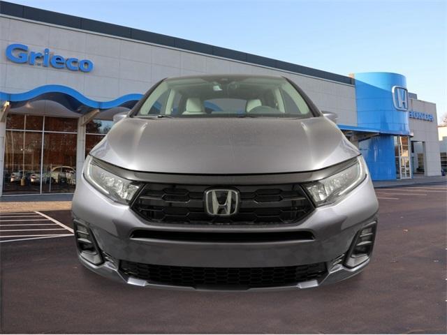 new 2025 Honda Odyssey car, priced at $48,005