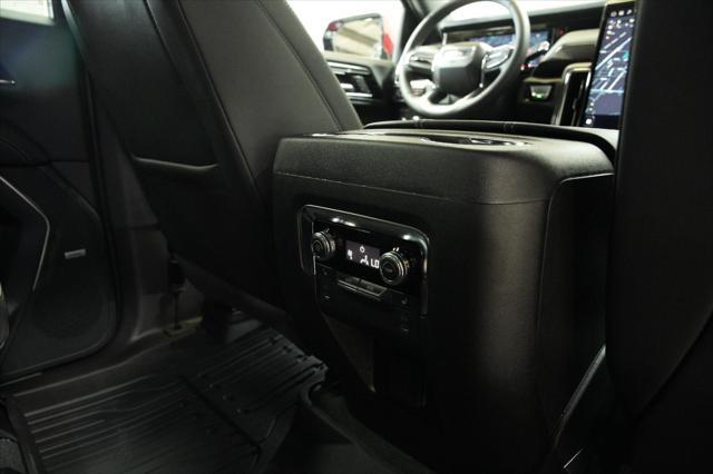new 2025 GMC Yukon XL car, priced at $77,985