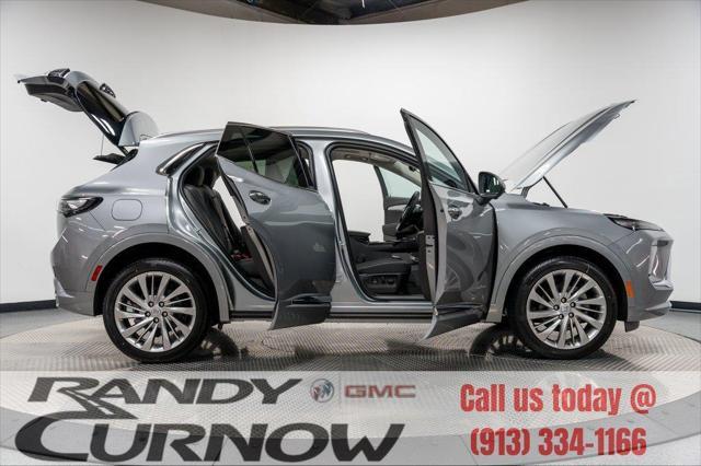 new 2025 Buick Envision car, priced at $45,595