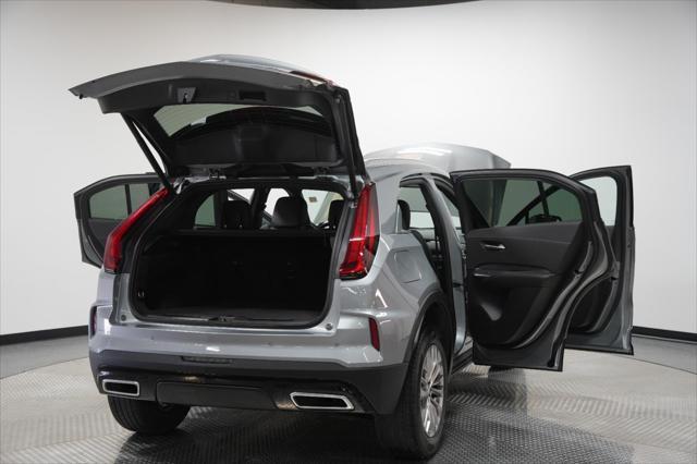 used 2025 Cadillac XT4 car, priced at $43,800