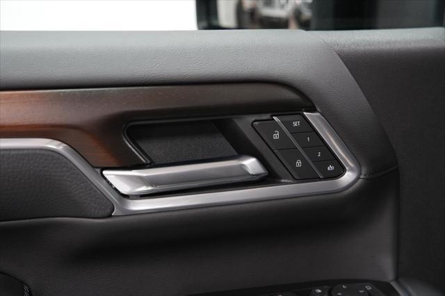 new 2025 GMC Sierra 2500 car, priced at $79,925