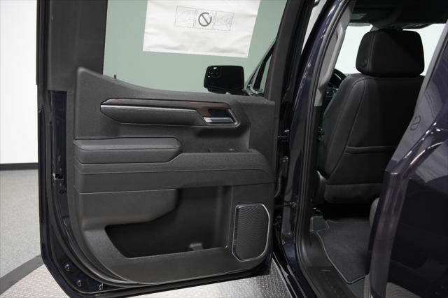 new 2025 GMC Sierra 1500 car, priced at $48,740