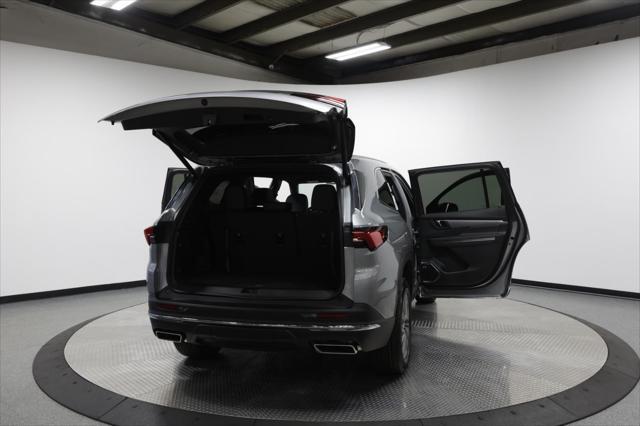 new 2025 Buick Enclave car, priced at $44,495
