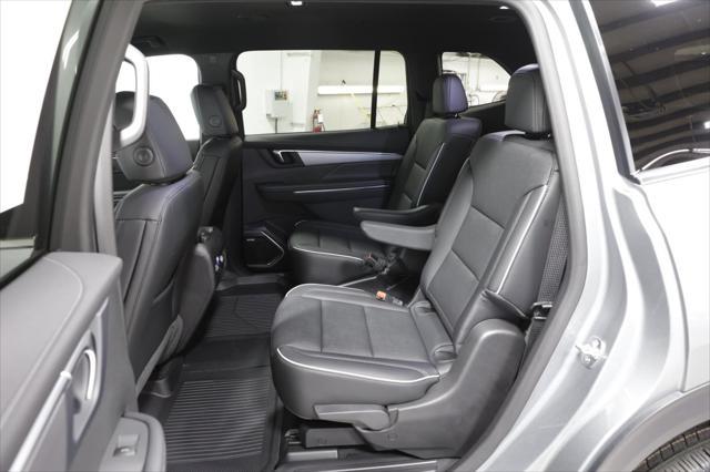 new 2025 Buick Enclave car, priced at $44,495