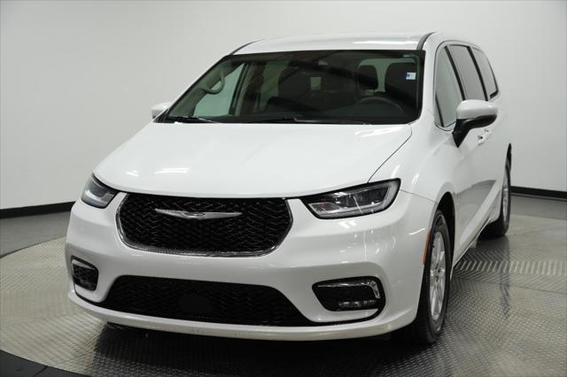 used 2023 Chrysler Pacifica car, priced at $22,994