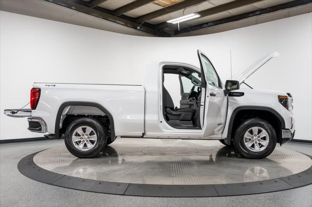 new 2025 GMC Sierra 1500 car, priced at $40,750