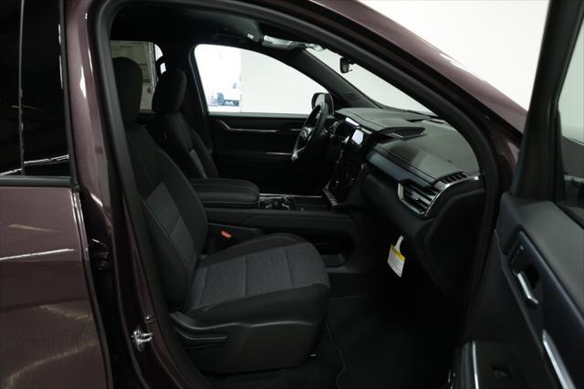 new 2025 GMC Acadia car, priced at $42,689