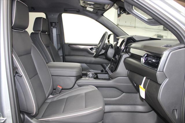 new 2025 GMC Yukon XL car, priced at $77,835