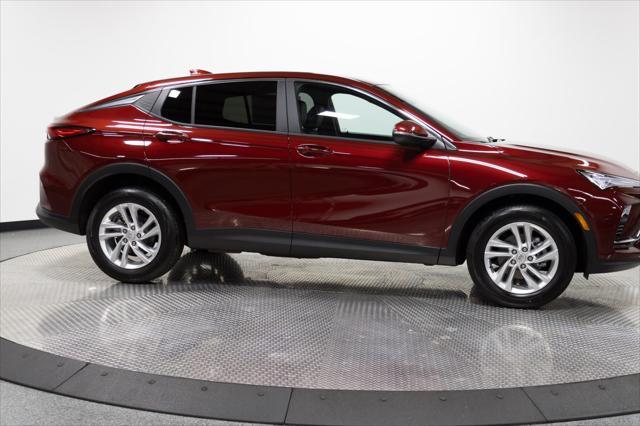 new 2025 Buick Envista car, priced at $24,130