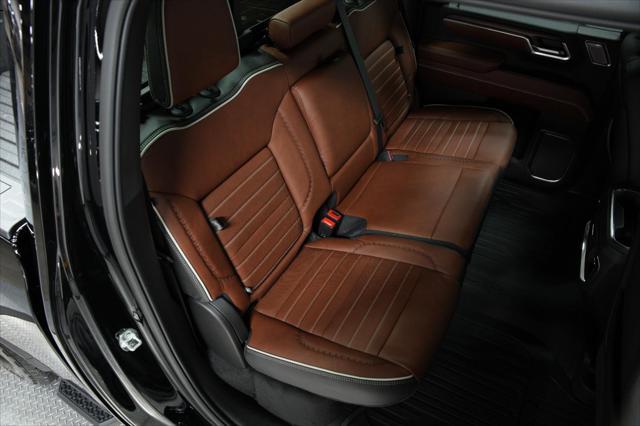 new 2025 GMC Sierra 2500 car, priced at $91,084