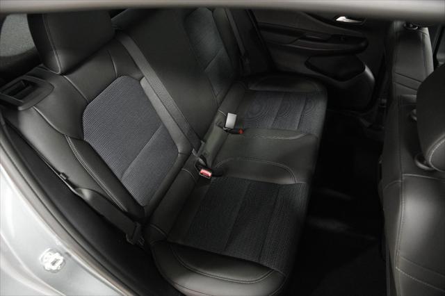 new 2025 Buick Envista car, priced at $24,130