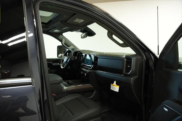 new 2025 GMC Sierra 2500 car, priced at $75,495