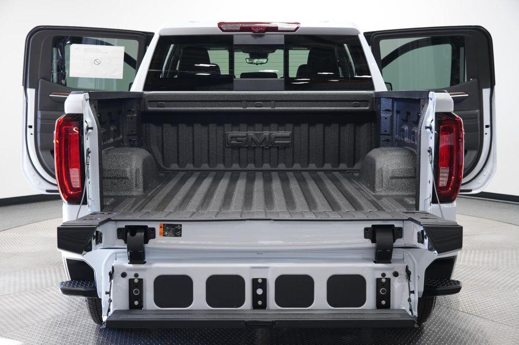 new 2026 GMC Sierra 1500 car, priced at $68,045