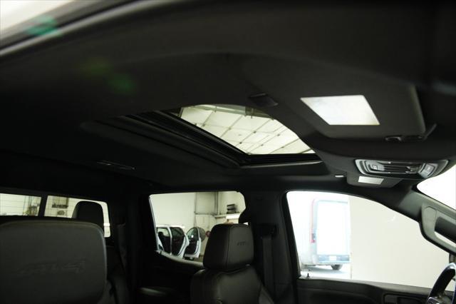 used 2020 GMC Sierra 1500 car, priced at $38,400