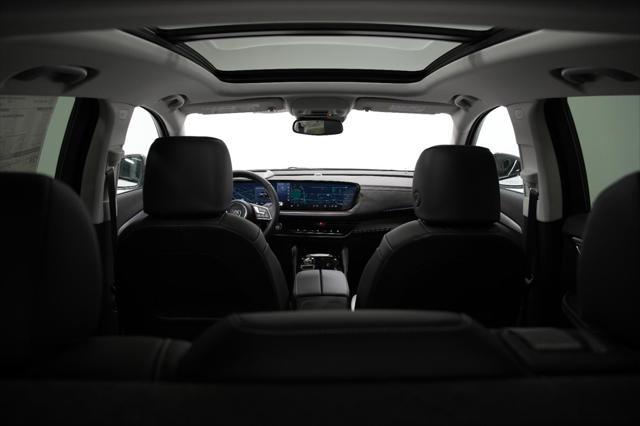 new 2025 Buick Envision car, priced at $39,335