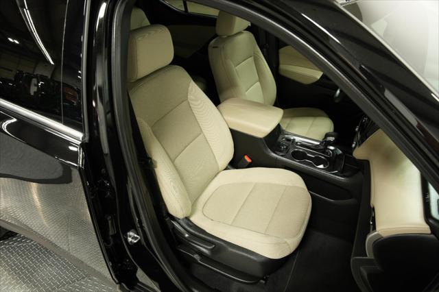 used 2023 Chevrolet Traverse car, priced at $33,400