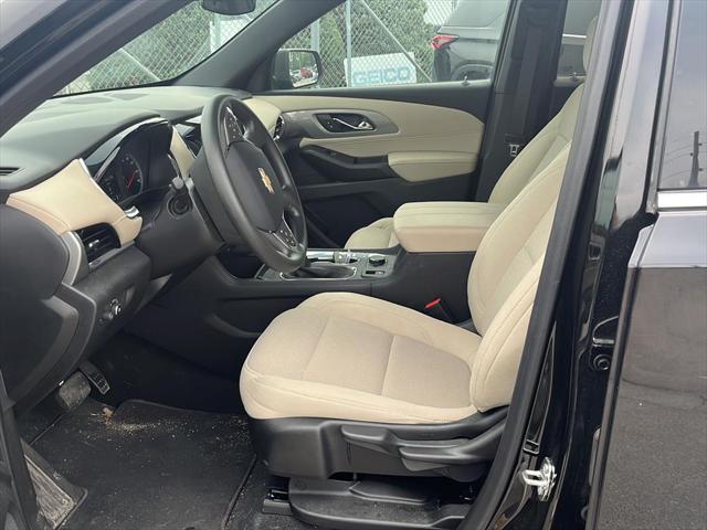 used 2023 Chevrolet Traverse car, priced at $33,900